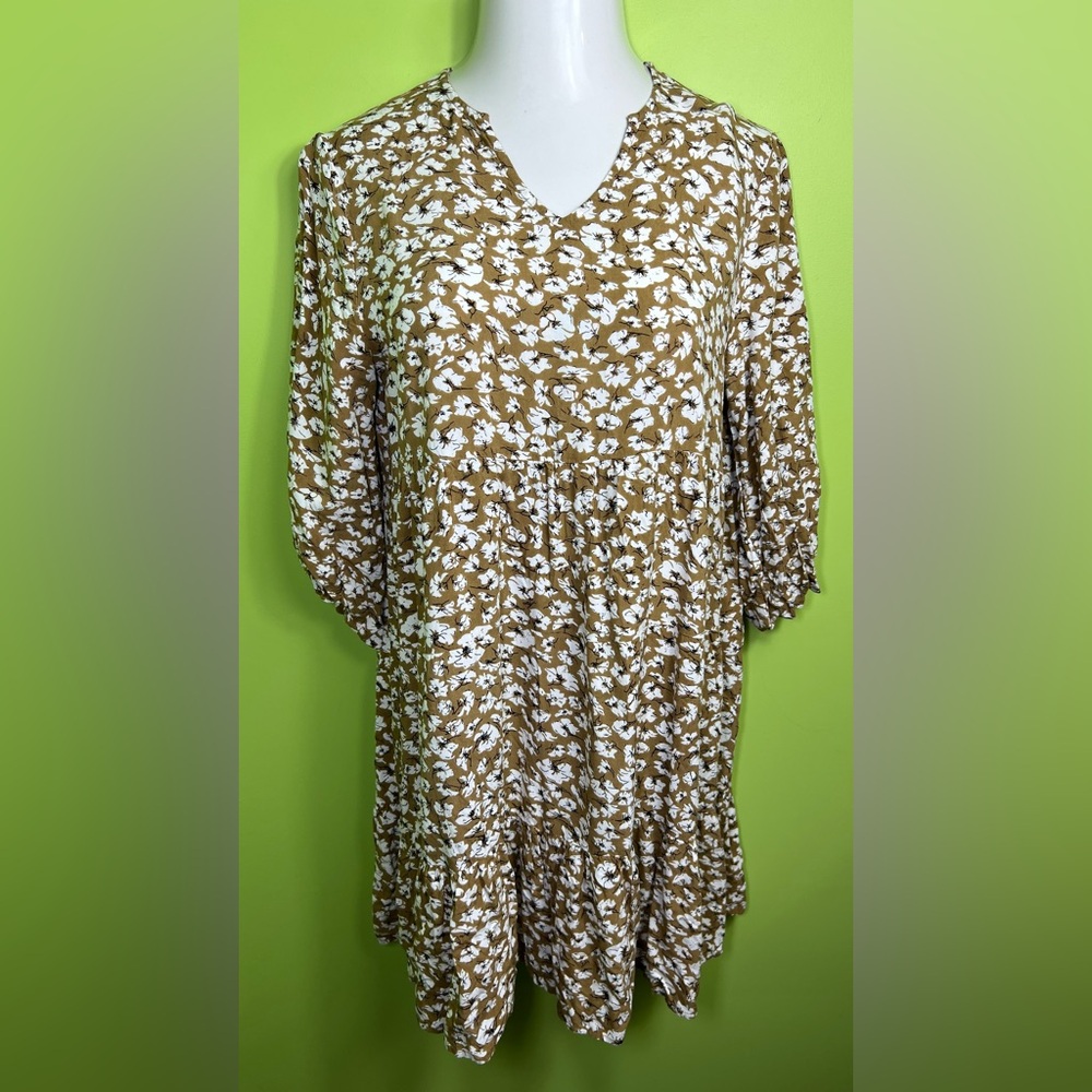 Charlie Paige seersucker floral dress size M